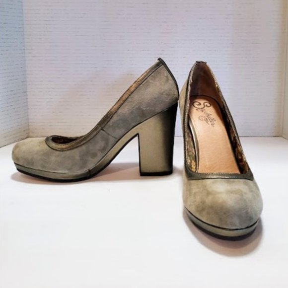 NEW Seychelles Suede Tokyo Platform Pump Heels in Taupe - Size 8 - Picture 9 of 16
